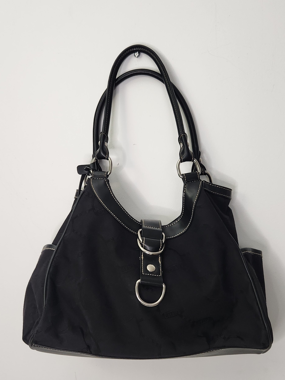 Chaps Black Women's Shoulder Bag